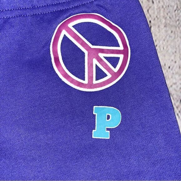 NWT Happy Camper Playboy X PacSun Purple Graphic Sweatshorts Shorts Size Small - Picture 10 of 12